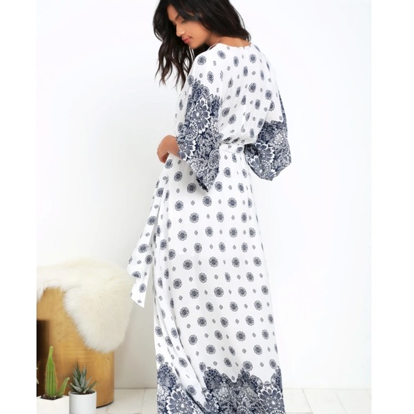 South of France Blue and Ivory Print Maxi Dress - Picture 6 of 12